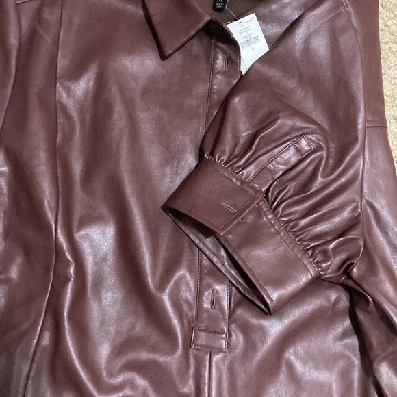BANANA REPUBLIC GODET VEGAN LEATHER MINI DRESS - Picture 8 of 8